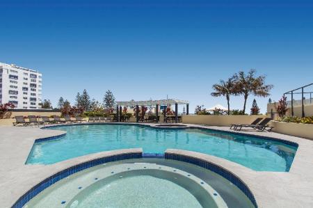 Sunshine Coast Hotels Near Beach